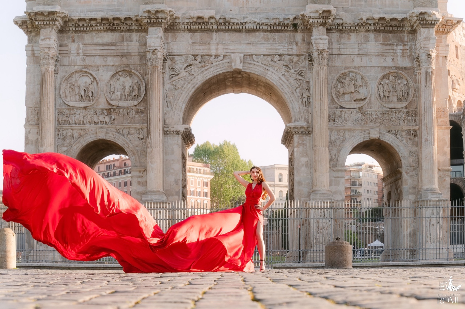 Flying dress all'Arco di Costantino