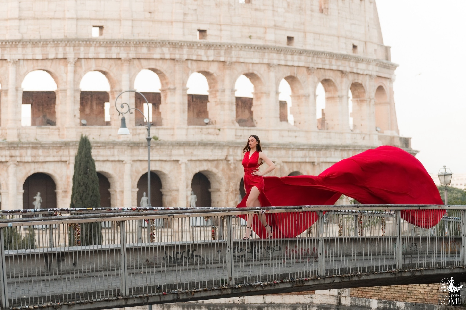 Servizio fotografico flying dress a Colosseo, Roma