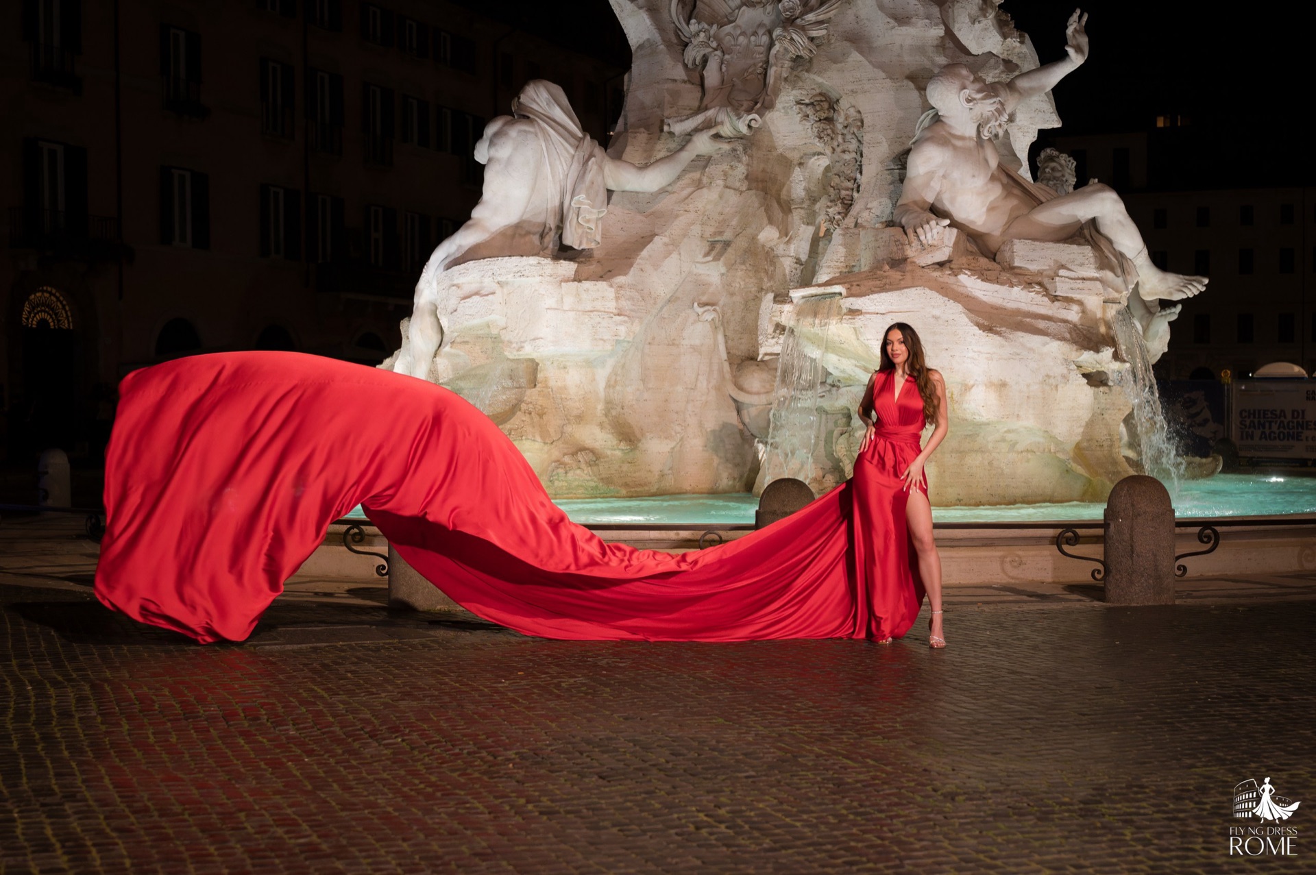 Flying dress a Piazza Navona